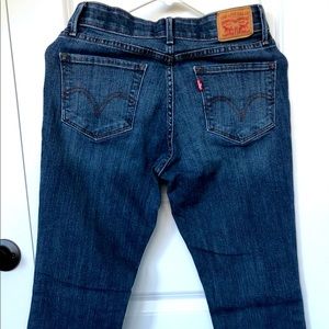 Levi’s size 4